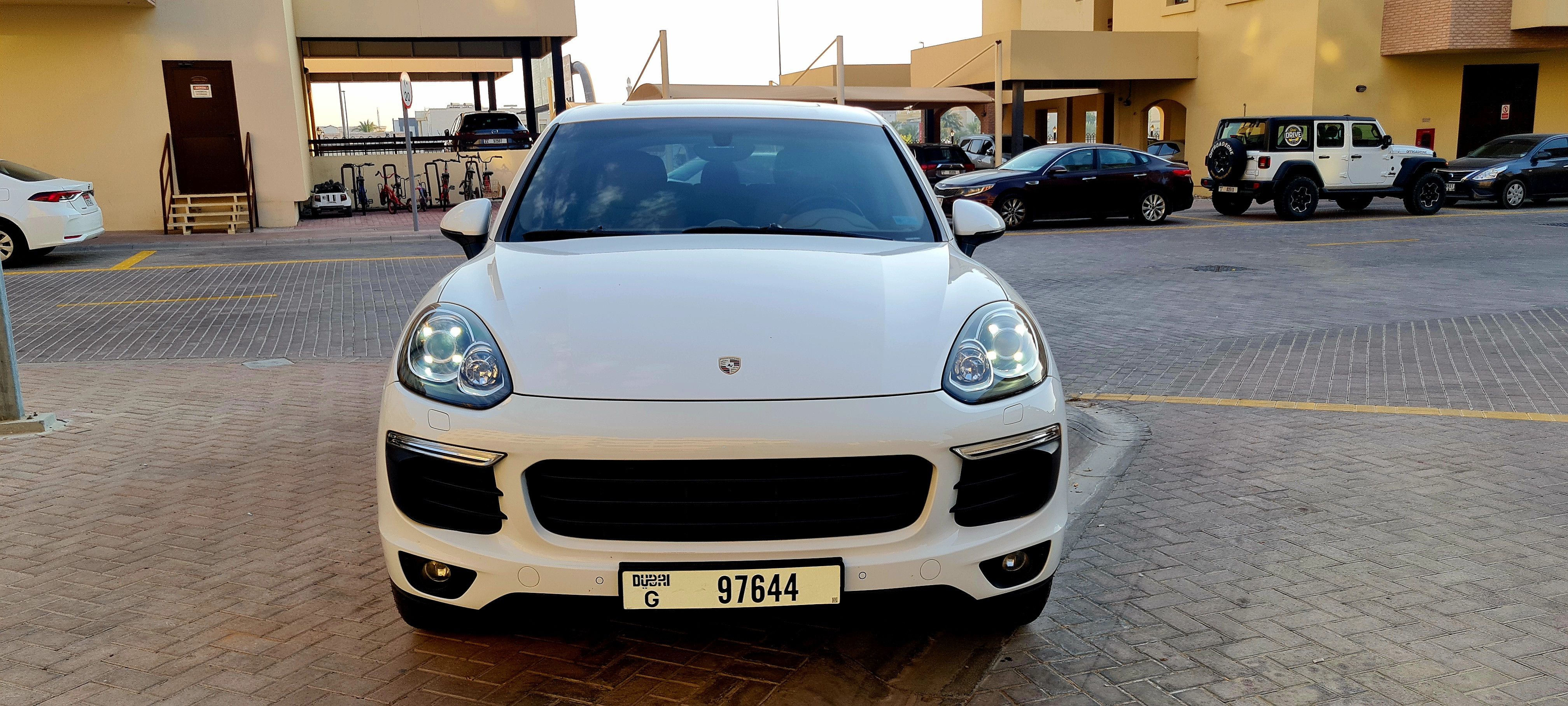 2015 Porsche Cayenne in dubai