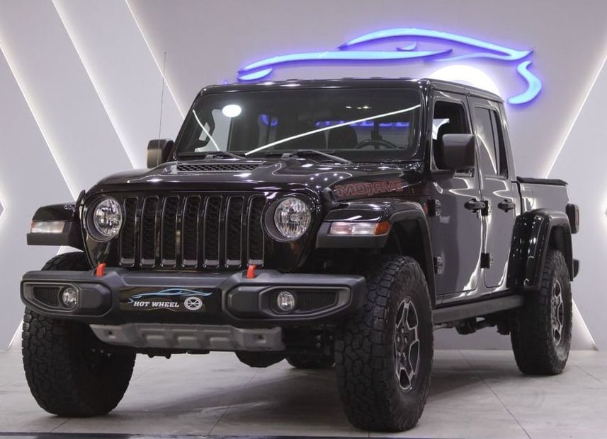 2022 Jeep Gladiator in dubai