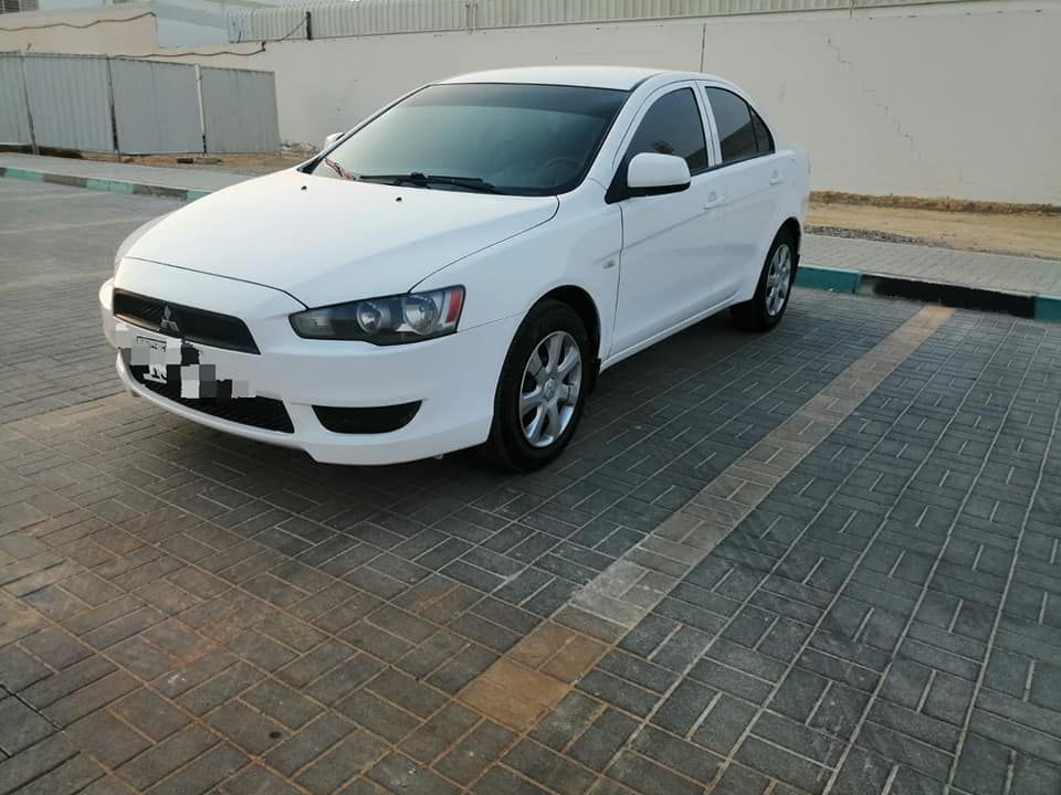 2014 Mitsubishi Lancer in dubai