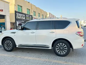 2015 Nissan Patrol