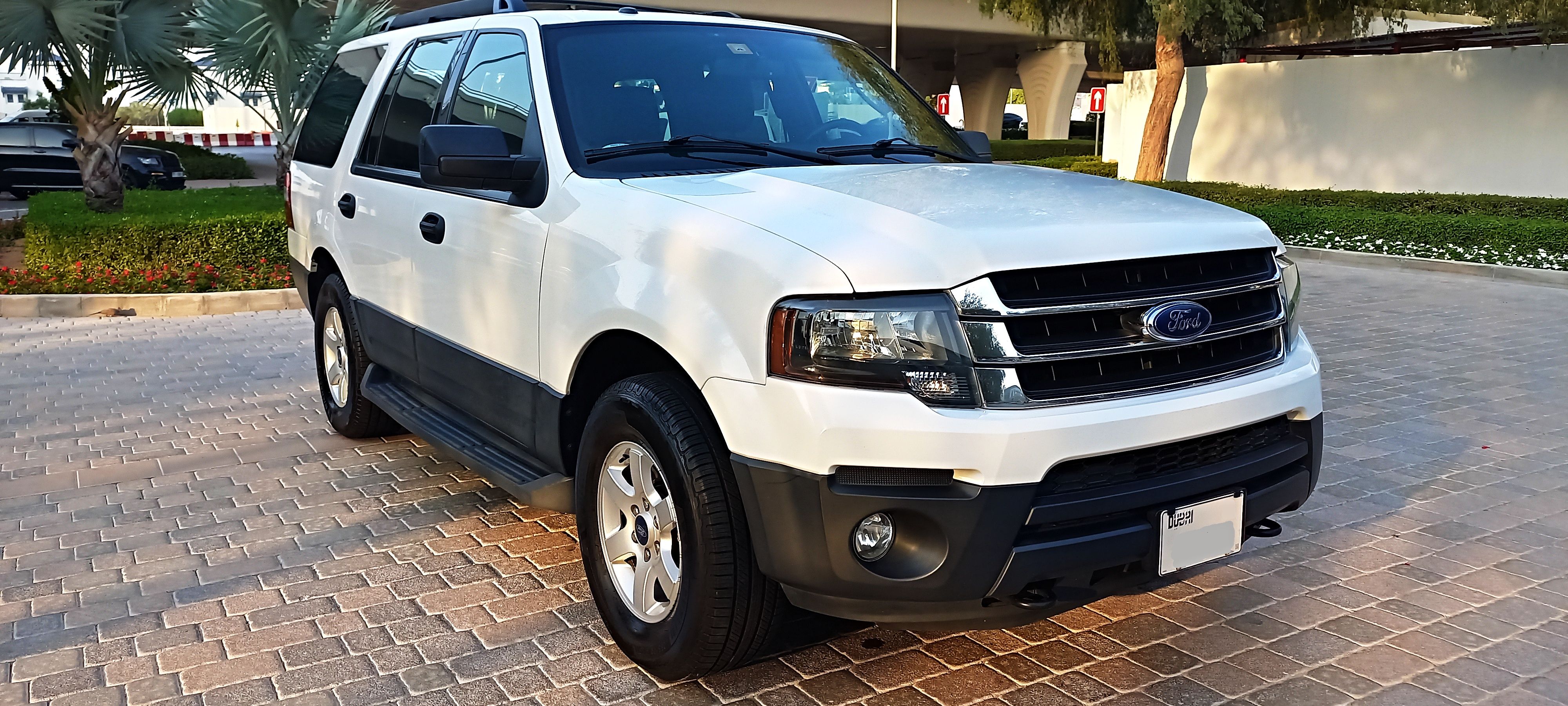 2015 Ford Expedition in dubai