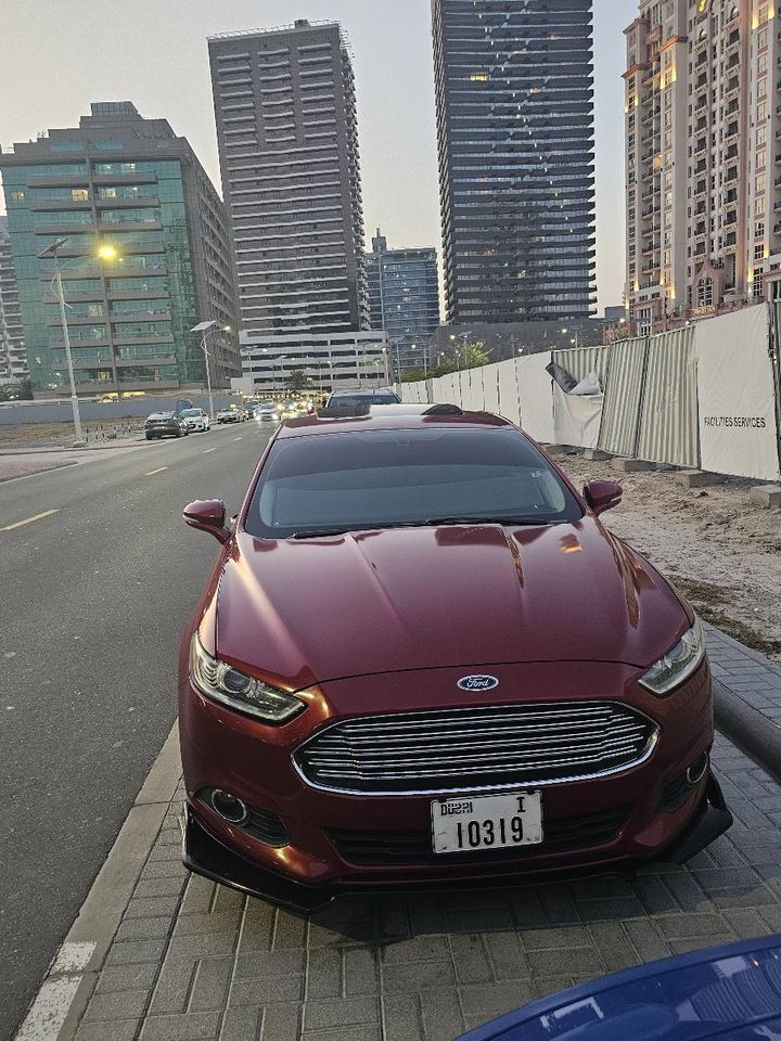 2014 Ford Fusion in dubai