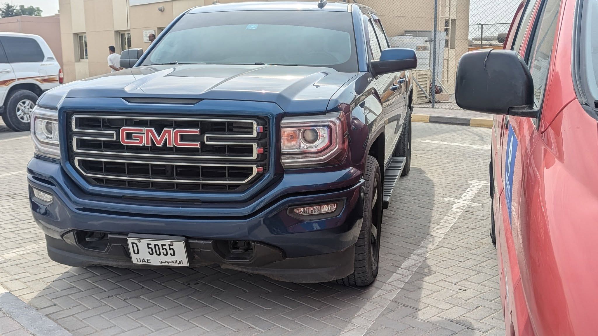 2019 GMC Sierra in dubai