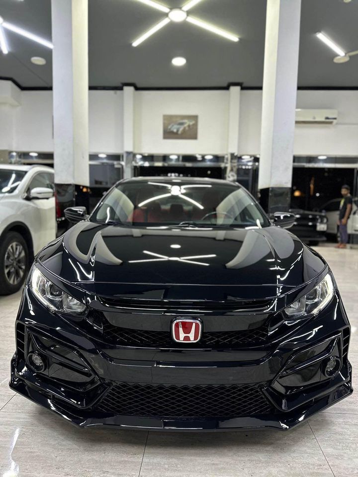 2020 Honda Civic in dubai