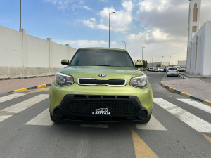 Kia Soul كياسول موديل 2015 مواصفات أمريكية1600 سى سى مثبت سرعة تحكم رنجات حساسات  شاشة كاميرا خلفيةباور تكييف زجاج كهرباء جير أوتوماتيك بحالة ممتازة لاتحتاج لأى مصاريف .