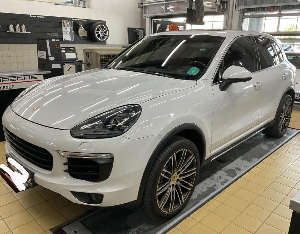 2016 Porsche Cayenne