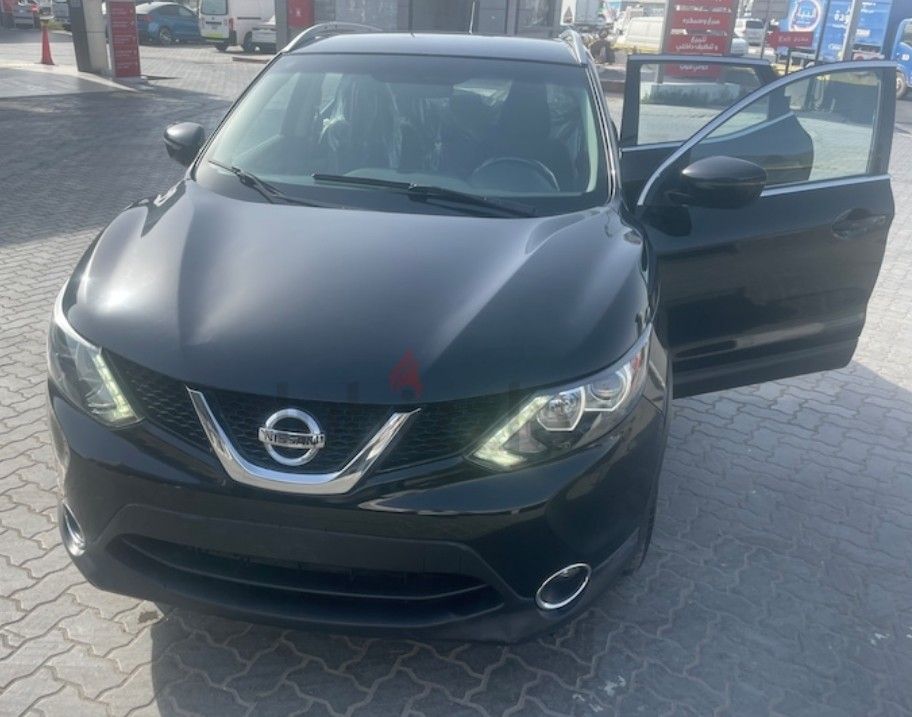 Nissan rouge 2018 very good condition 