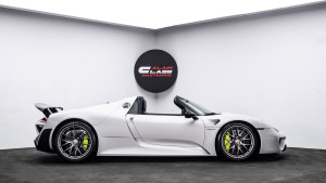 2015 Porsche 918 Spyder