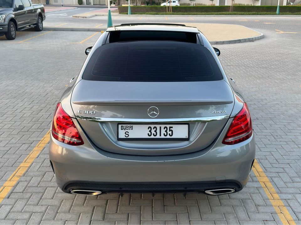 2016 Mercedes-Benz C-Class