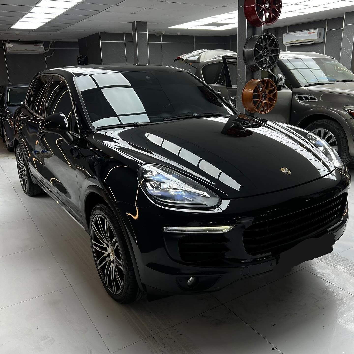 2015 Porsche Cayenne in dubai