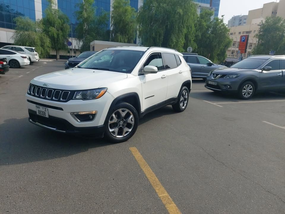 2021 Jeep Compass in dubai