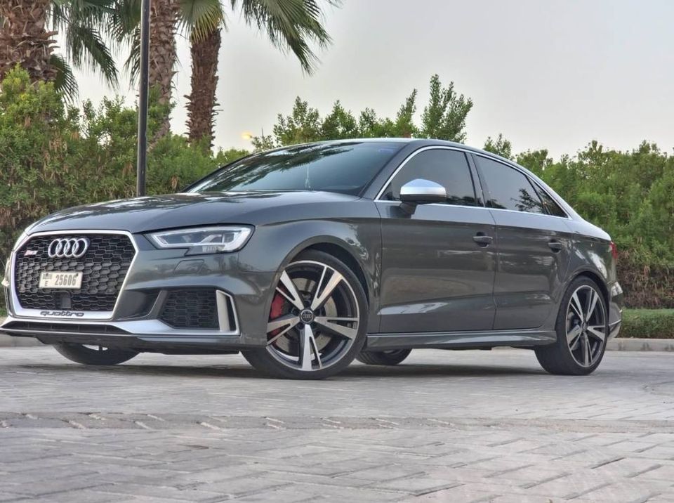 2018 Audi RS3