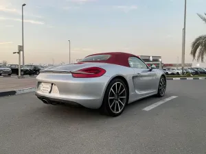 2017 بورش 718