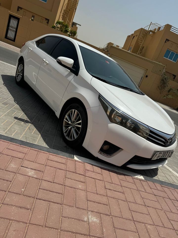 2015 Toyota Corolla in dubai