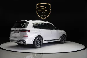 2024 BMW X7