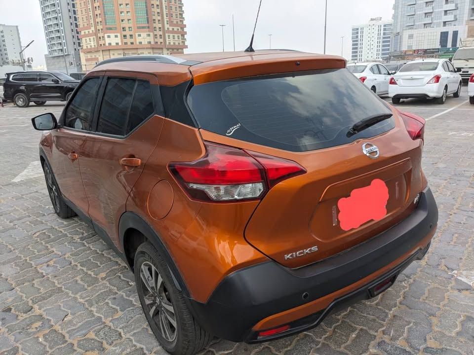 2020 Nissan KICKS