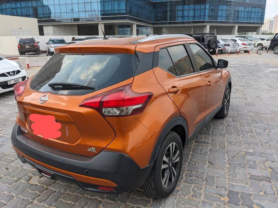 2020 Nissan KICKS