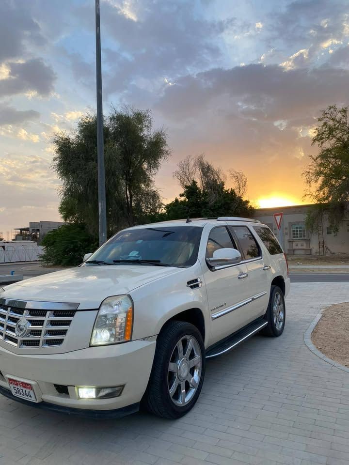 2008 Cadillac Escalade in dubai