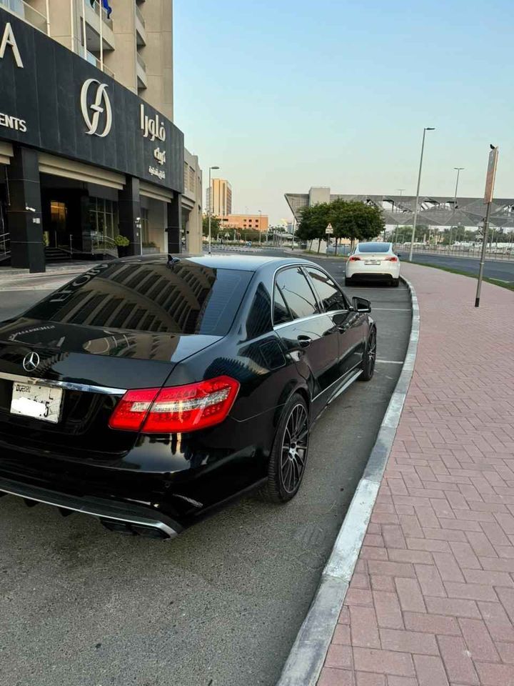 2010 Mercedes-Benz E-Class