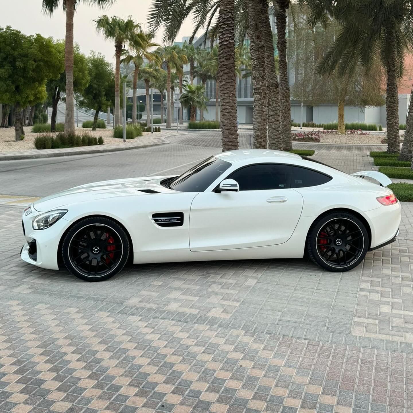 2016 Mercedes-Benz GT