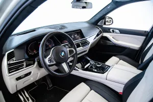 2022 BMW X7