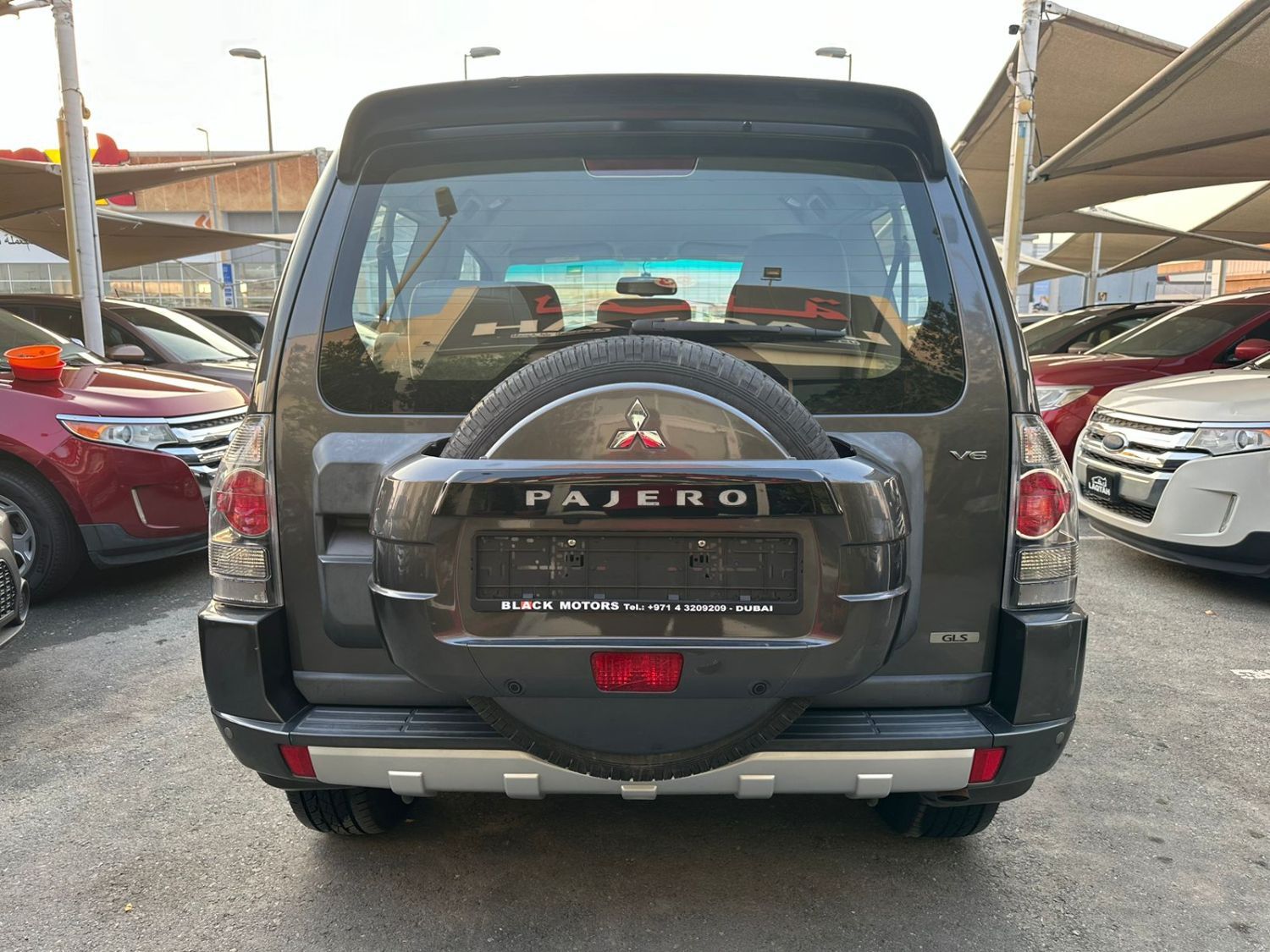 2015 Mitsubishi Pajero