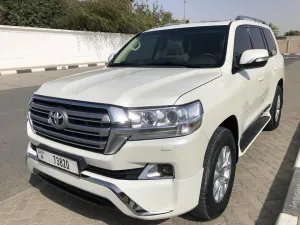 2016 Toyota Land Cruiser