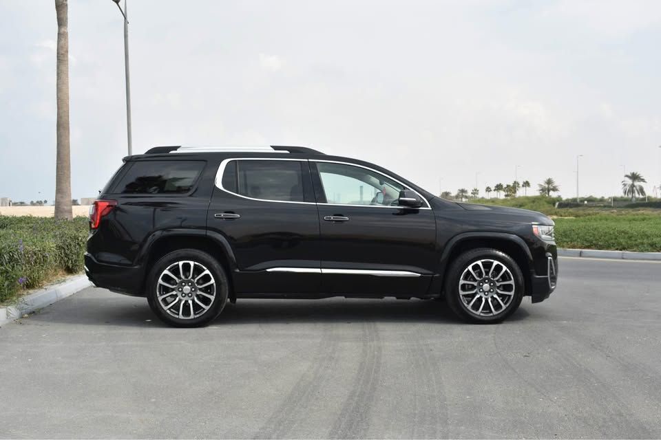 2022 GMC Acadia