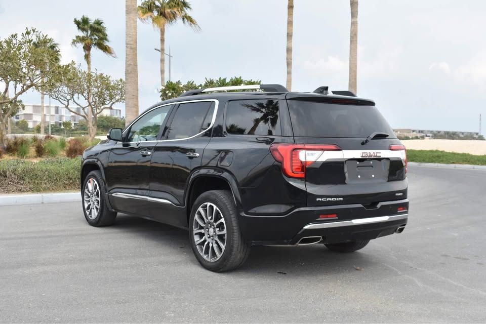 2022 GMC Acadia