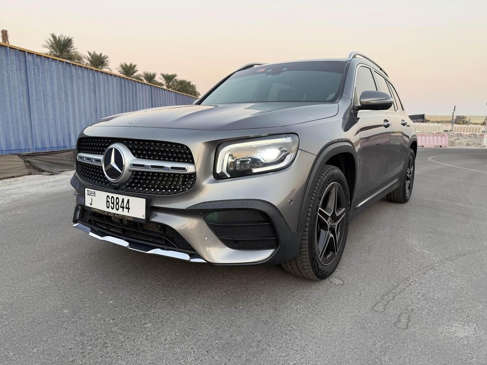 2022 Mercedes-Benz GLB in dubai