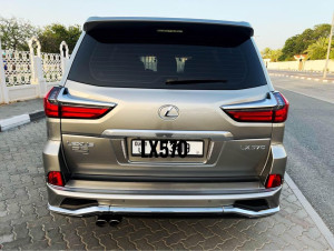 2020 Lexus LX 570