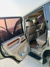 2004 Lexus LX 470