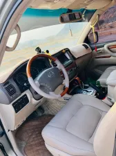 2004 Lexus LX 470