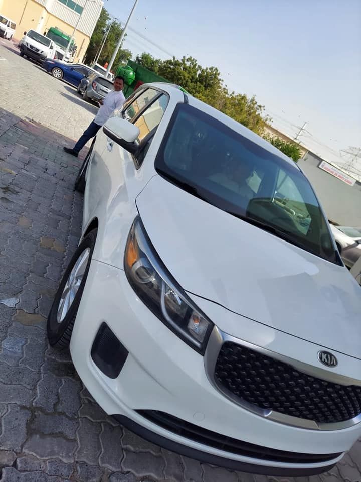 2015 Kia Sedona in dubai