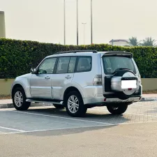 2013 Mitsubishi Pajero