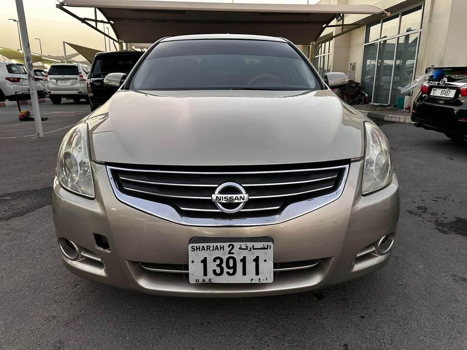 2009 Nissan Altima in dubai