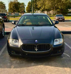 2010 Maserati Quattroporte in dubai