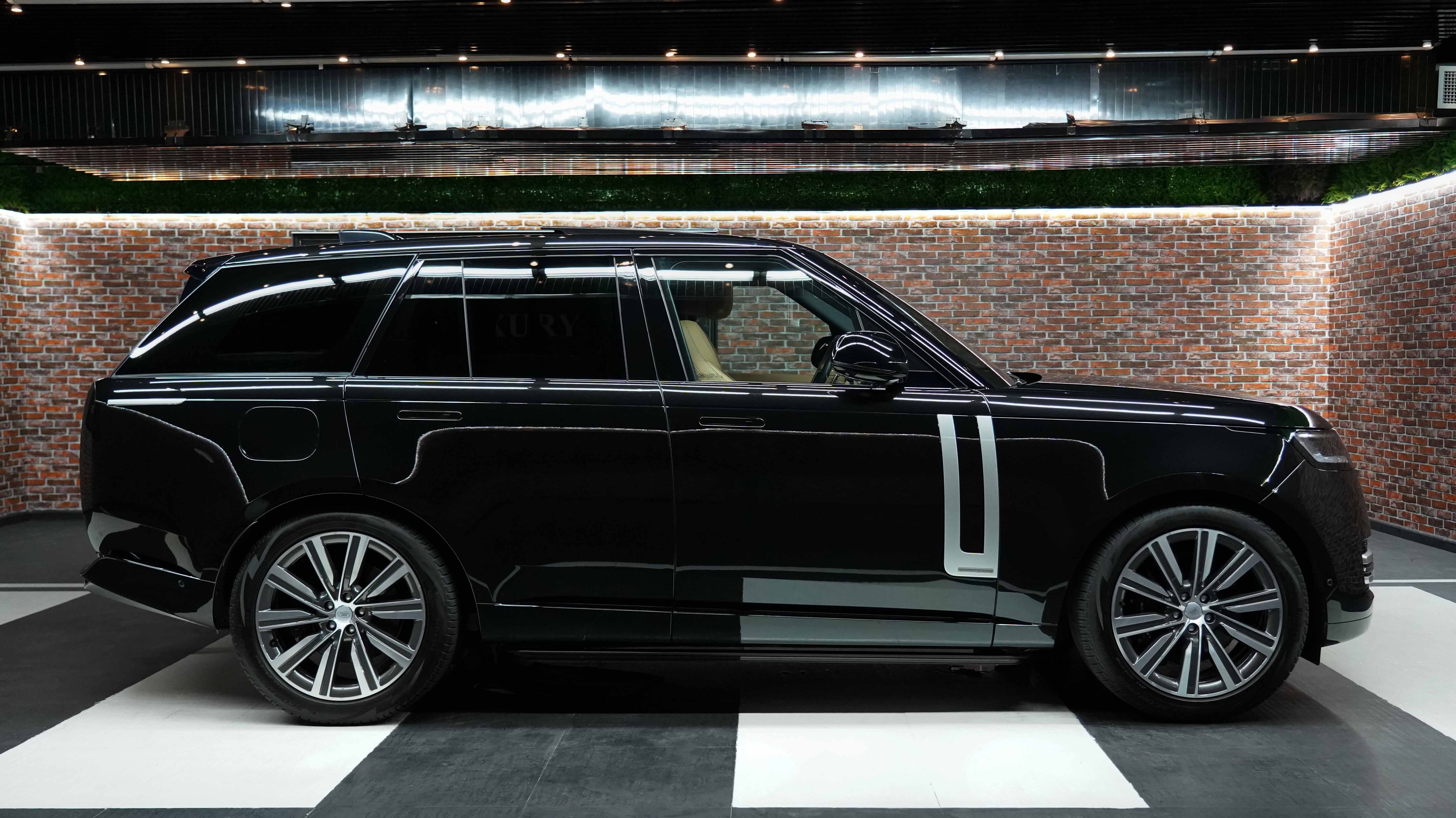 2023 Land Rover Range Rover