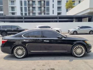 2007 Lexus LS 430