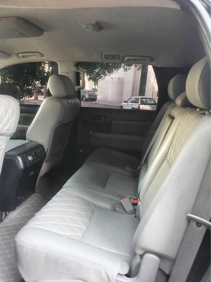 2012 Toyota Sequoia