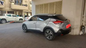 2020 Nissan KICKS