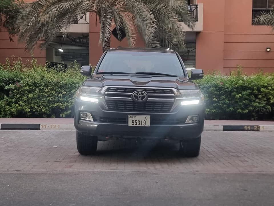 2015 Toyota Land Cruiser in dubai