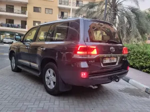 2015 Toyota Land Cruiser