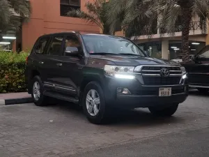 2015 Toyota Land Cruiser