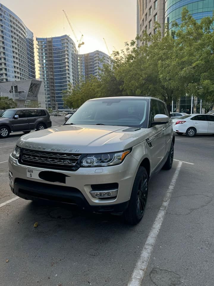 2014 Land Rover Range Rover Sport in dubai