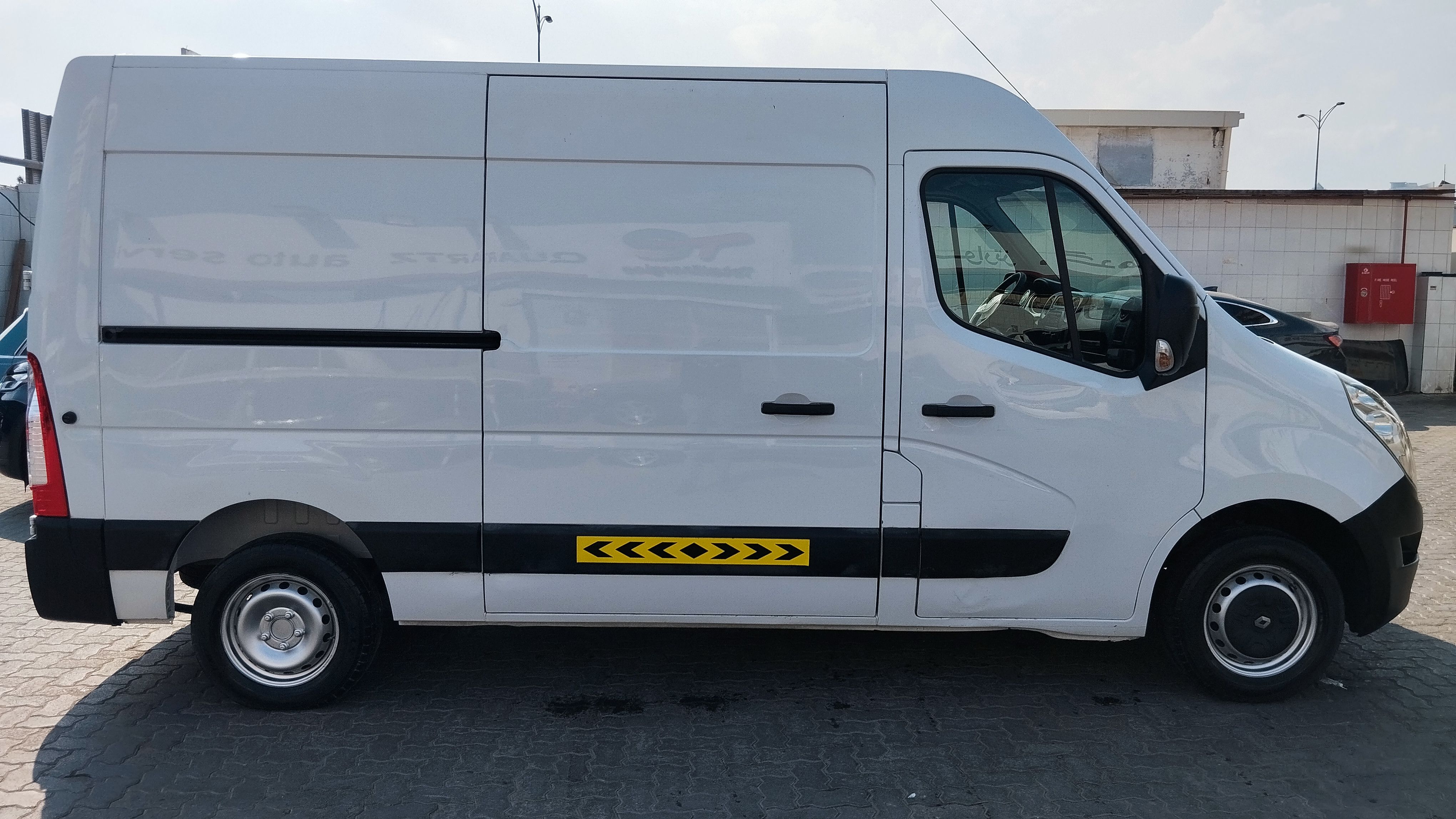 2018 Renault Master in dubai