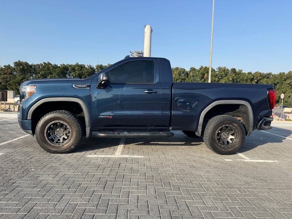 2020 GMC Sierra