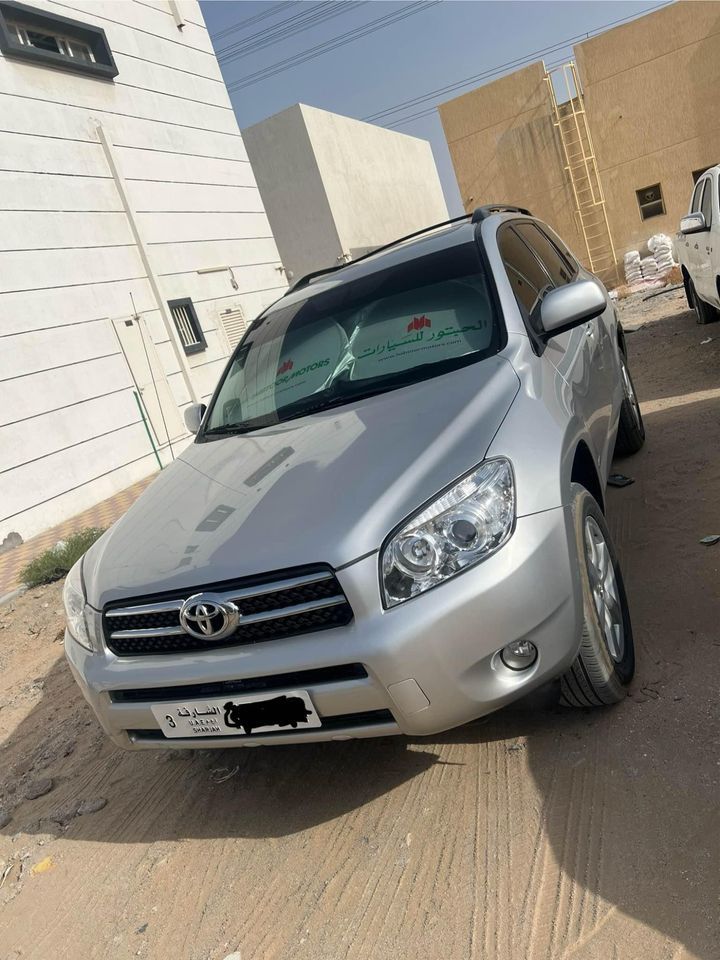 2007 Toyota Rav4 in dubai