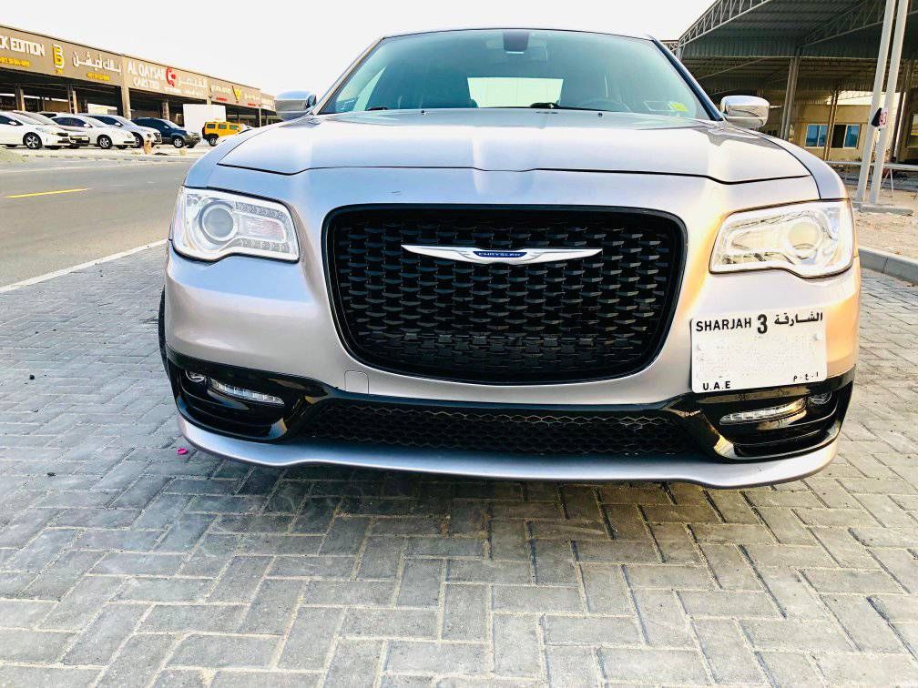 2018 Chrysler 300