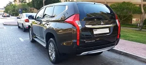 2016 Mitsubishi Montero